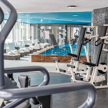 Europe Hotell 4*